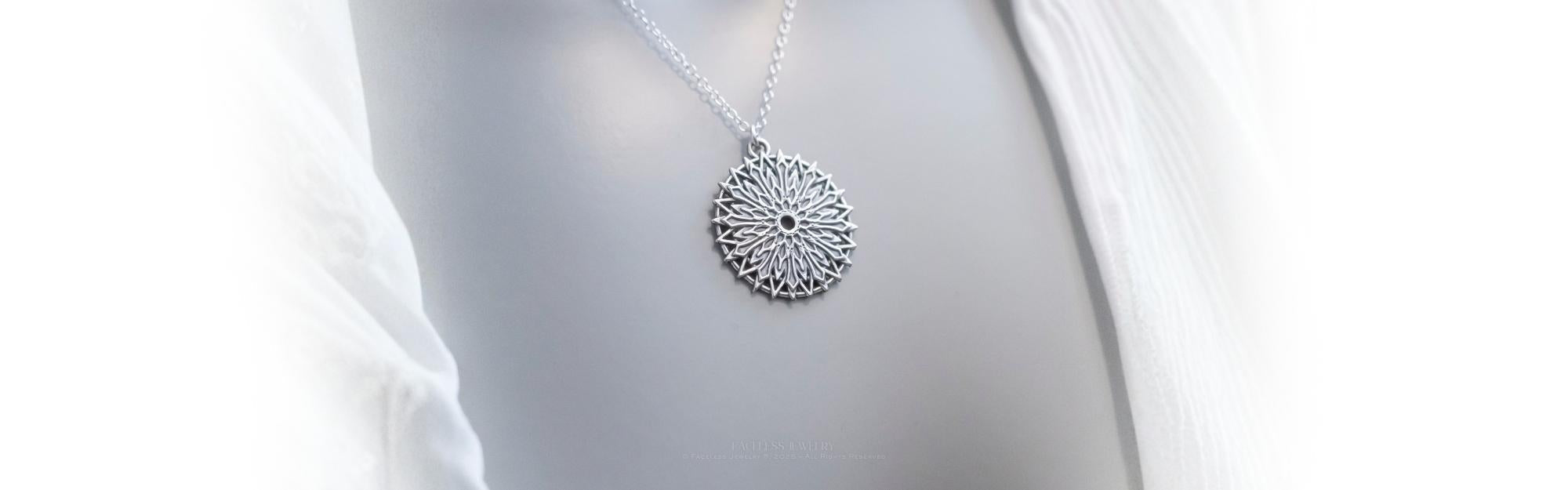 Frost - Faceless Jewelry