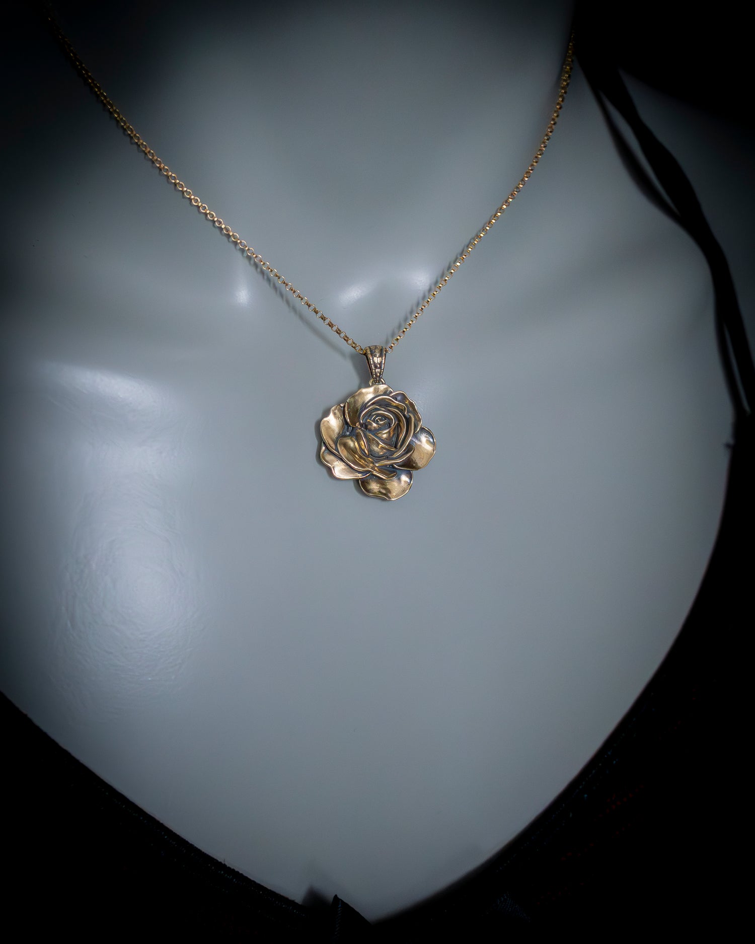 The Golden Rose – 14Kt Luxury Gold Pendant for Love &amp; Devotion